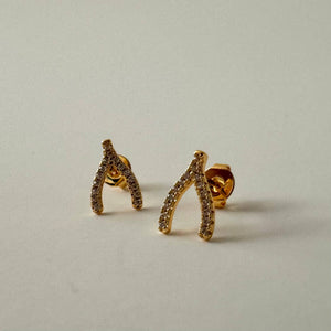 Wishbone Studs