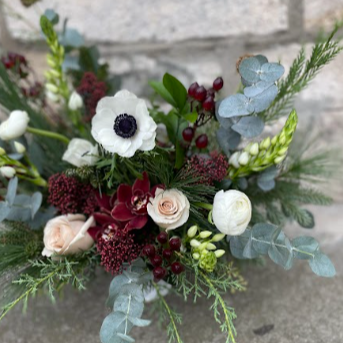 Sunday Blooms' Holiday Vase Arrangements